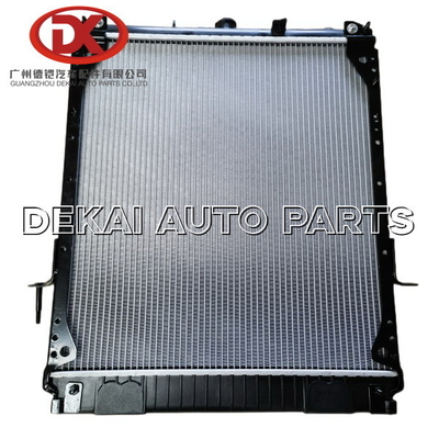 8973710110 مجموعة المبرد Isuzu NPR 4HG1 4HG1T 8 97371011 0