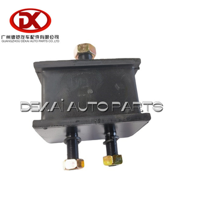 1532151320 مقعد المحرك الأمامي المطاط 1 53215132 0 ISUZU GIGA CXZ CYZ