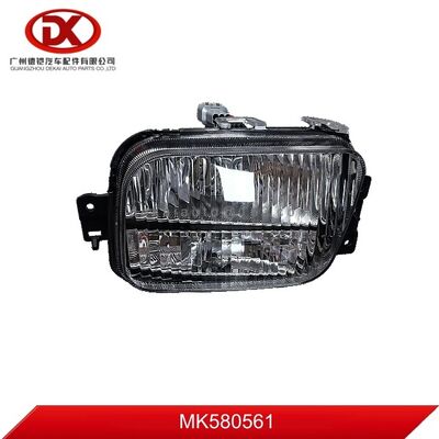 مصباح الضباب الأيسر مناسب لميتسوبيشي MK580561 03-5005L 035005L 214-2051L-UE