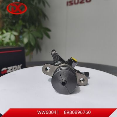 أسطوانة الفرامل العبيدة 8980896760 8 98089676 0 ISUZU 700P 4HK1 قطع غيار الشاحنة